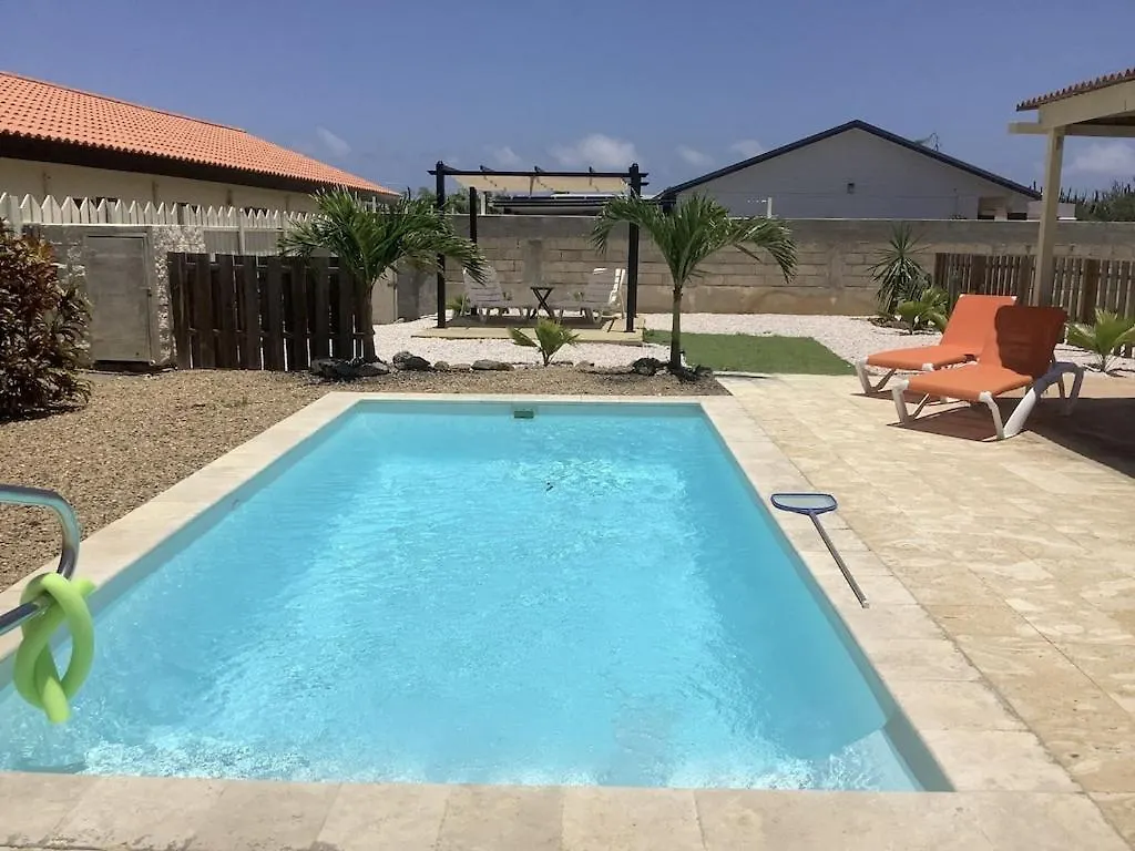 New Listing 2 Storey Villa, Peaceful Location. Close To Beaches Palm Beach Villa