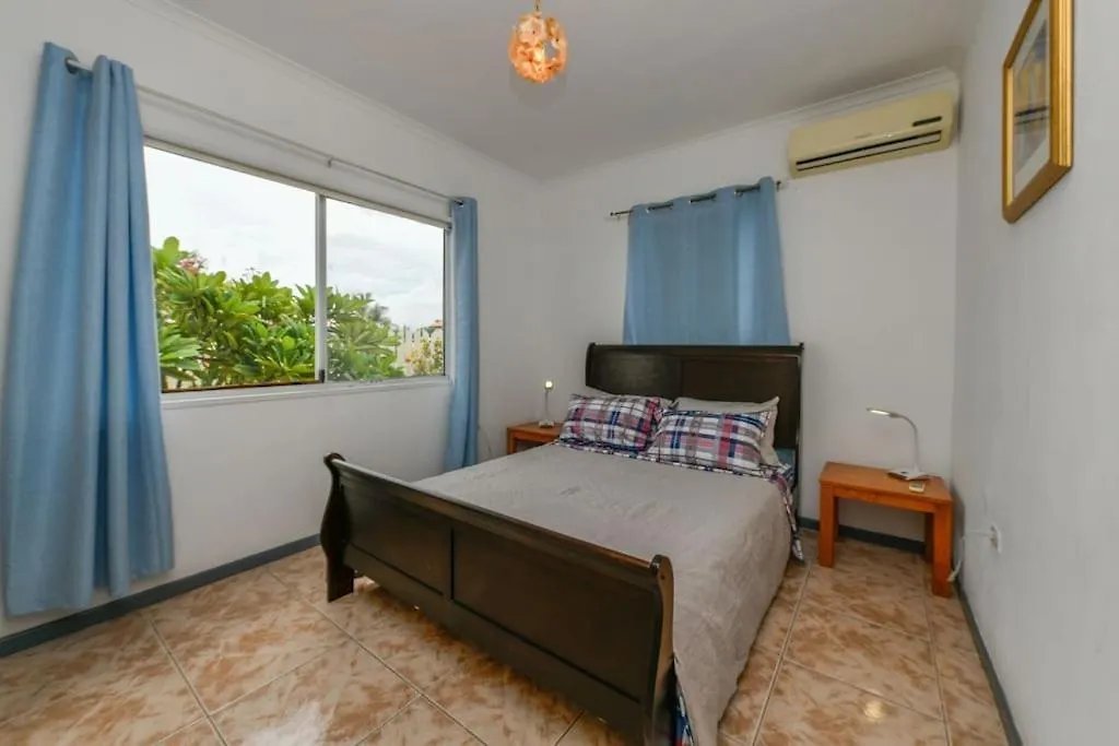 New Listing 2 Storey Villa, Peaceful Location. Close To Beaches شاطئ بالم 0*,